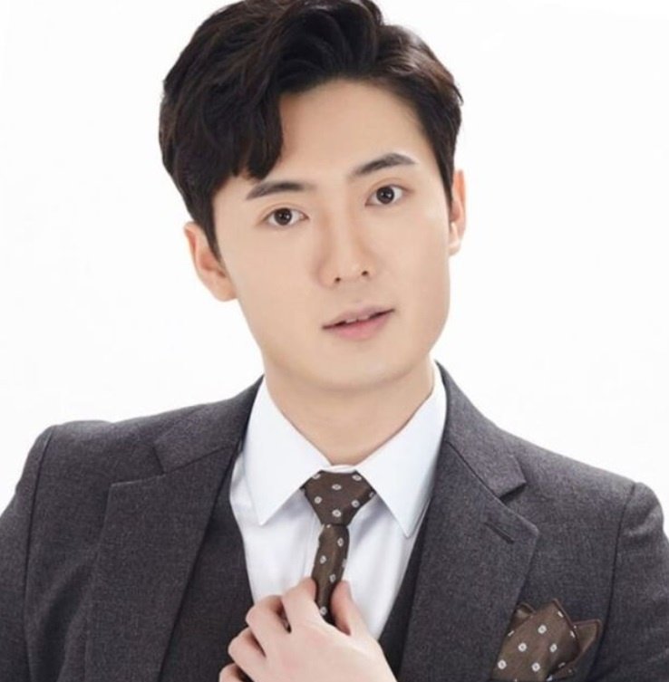 손빈아 보도 사진