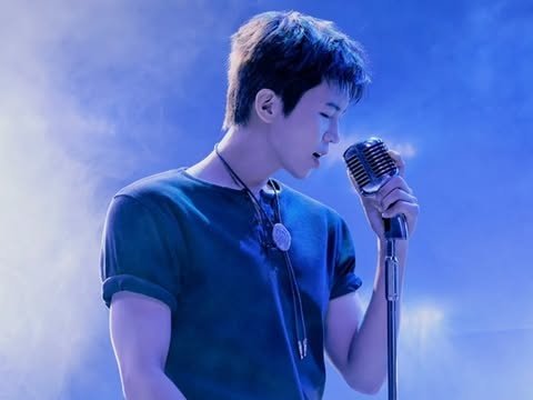 임영웅 보도 사진