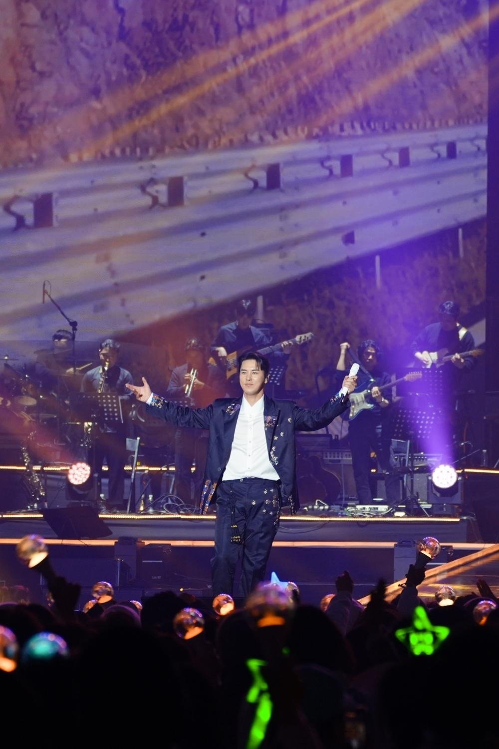 장민호 보도 사진