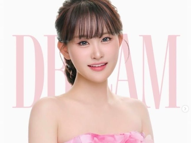 김다현, 환한 미소로 전한 따뜻한 근황… 오해 털고 무대 위로 향한 발걸음