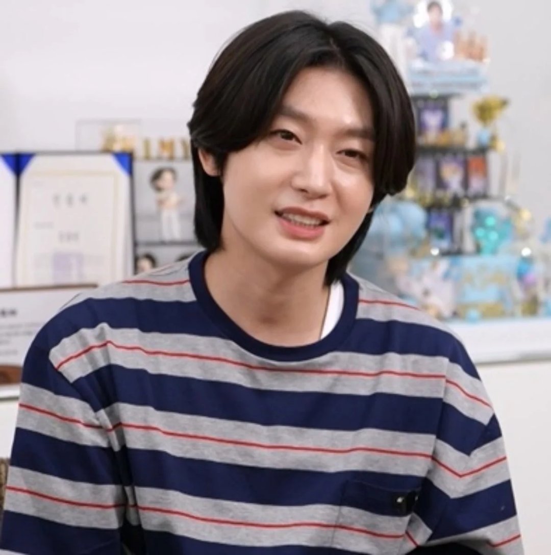 김용빈 보도 사진