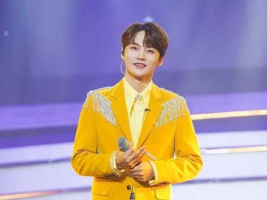 박서진 보도 사진
