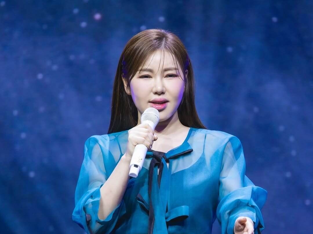 송가인 보도 사진